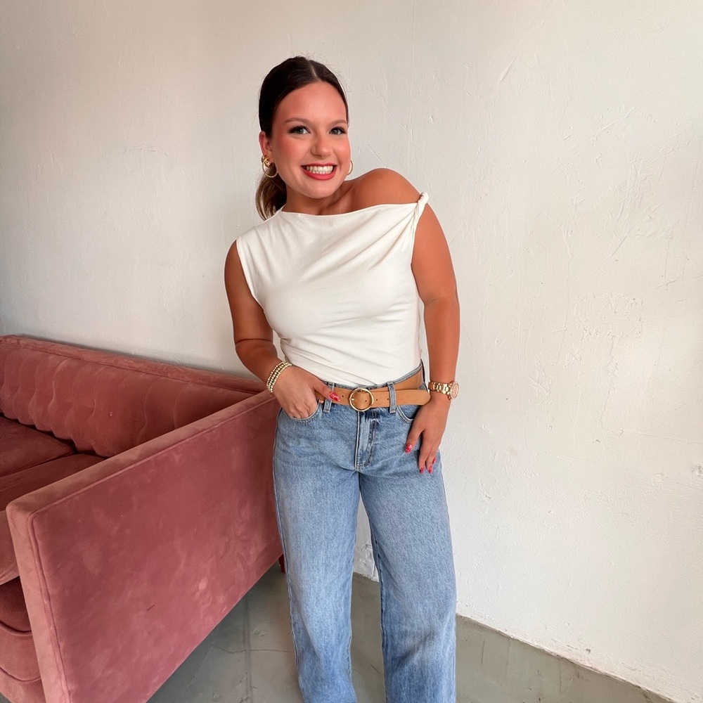 Meet your Posher, Destiny